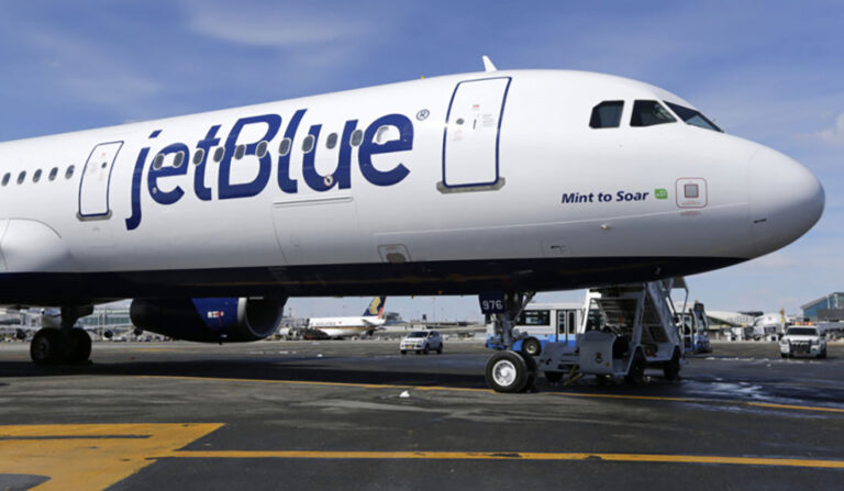 JetBlue y Spirit Airlines suspenden vuelos a Haití tras tiroteos contra aeronaves