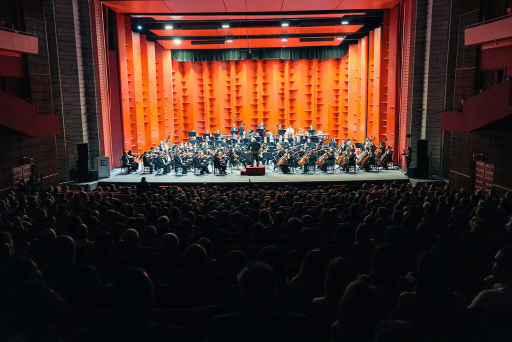 Banco Popular celebra 60 años con cóctel y concierto de la Sinfónica Nacional en Santiago