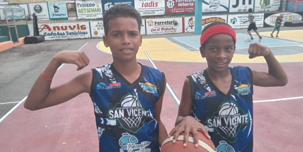 Estrellas José Polo siguen invicto torneo formativo mini basket navideño club San Vicente