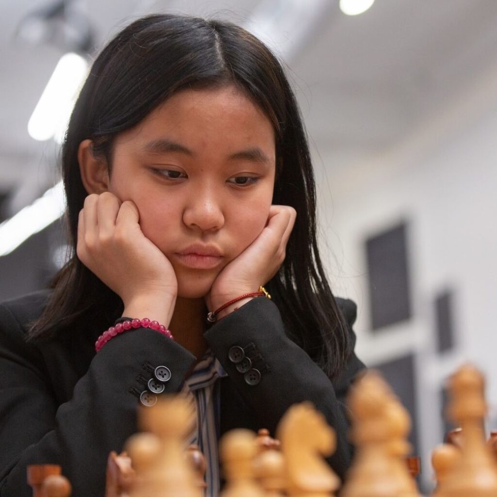 Juvenil estadounidense Zoey Tang lidera Copa Banreservas en Continental Femenino de ajedrez