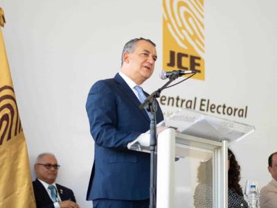 Senado escoge a los miembros de la JCE