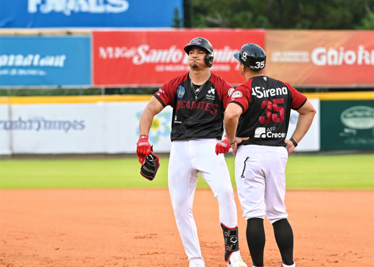 Gigantes del Cibao aplastan 8-0 a las Águilas y siguen en la lucha