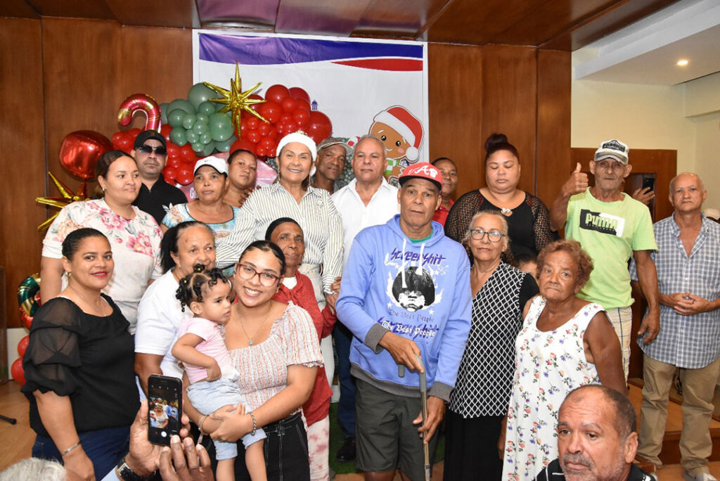 Gobernación de Duarte celebra Navidad con comunidades