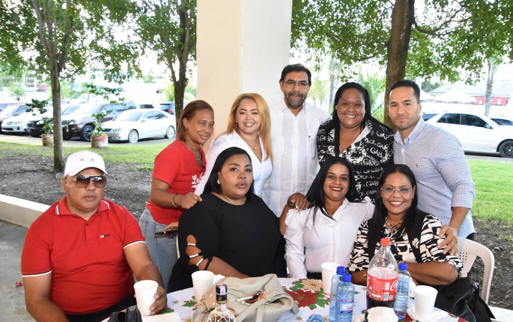 El PRM Celebra Fiesta Navideña en San Francisco de Macorís