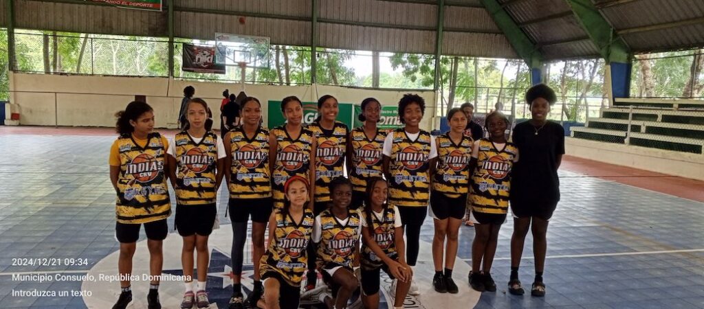 Indias club San Vicente vencen en tres categorías a San Pedro Macorís intercambio basket femenino
