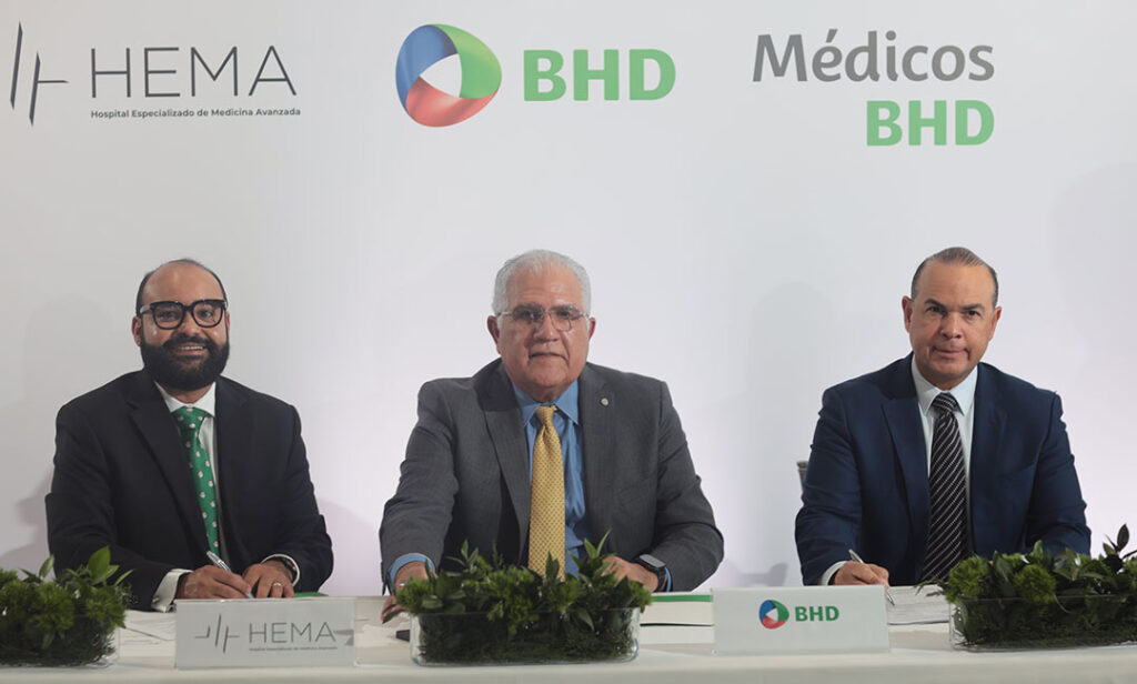 BHD y HEMA apoyan a médicos de la zona Norte