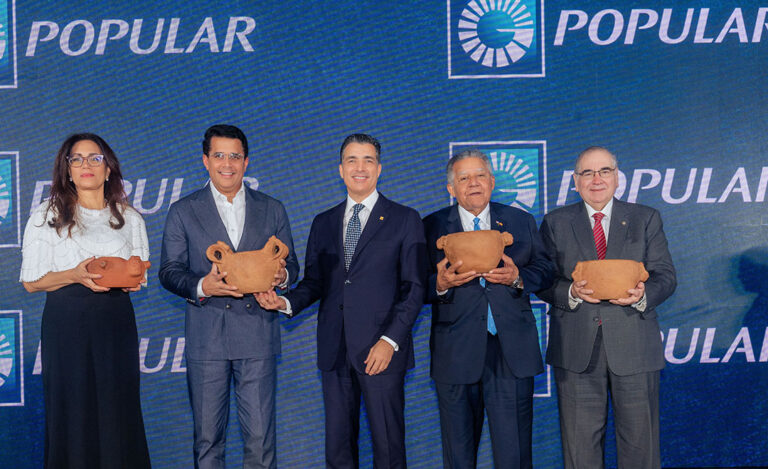 Banco Popular promueve cultura dominicana en su cena de gala en FITUR