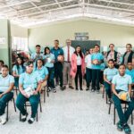 INEFI entrega utilería e imparte charla en la Escuela Eugenio María de Hostos de SFM