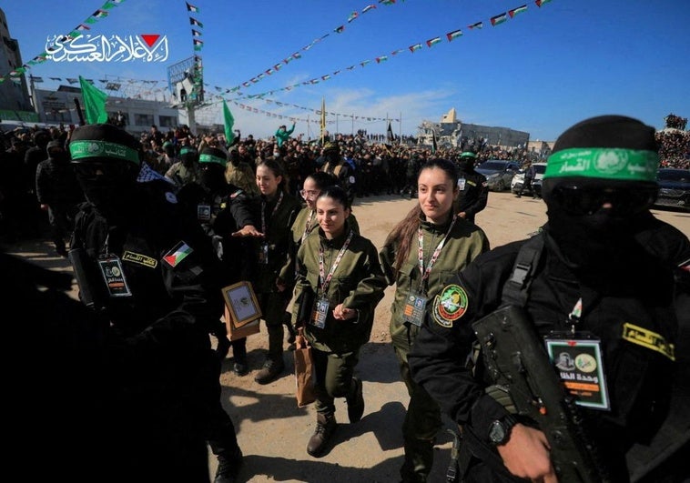 Hamás confirma que ocho de los 33 rehenes israelíes a liberar están muertos