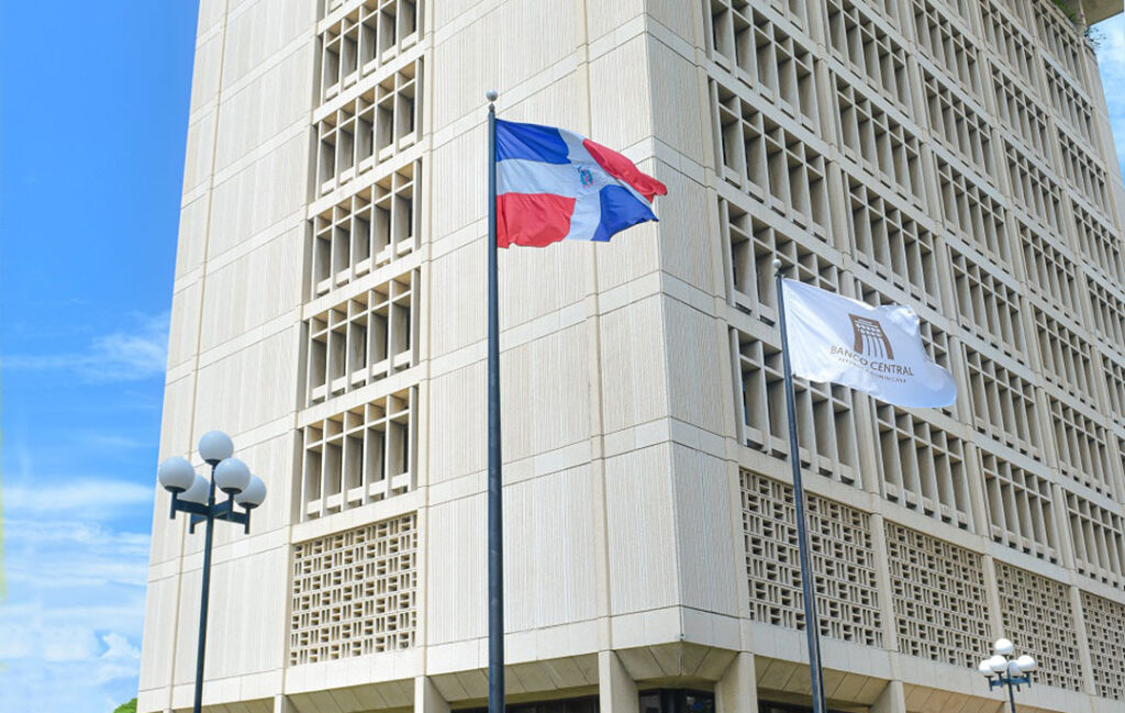 Banco Central dominicano mantiene su tasa de política monetaria en 5.75 % anual en febrero de 2025