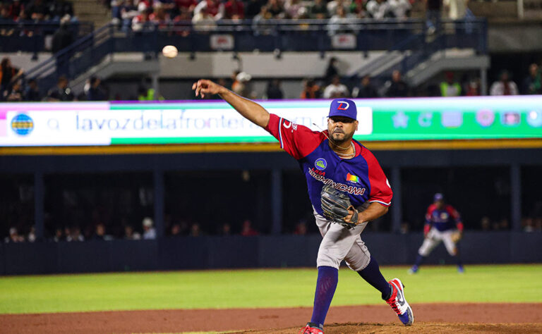 Leones dan a Dominicana corona 23 de la Serie del Caribe