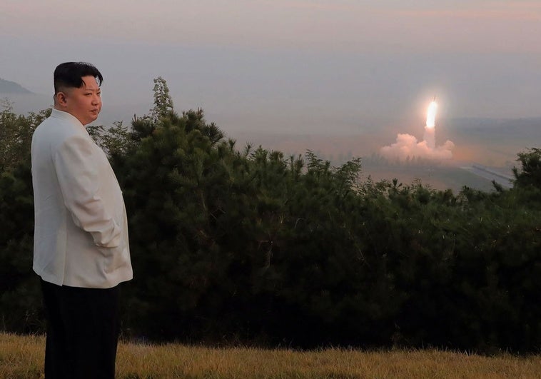 Seúl confirma que Corea del Norte ha entregado 200 piezas de artillería de largo alcance a Rusia