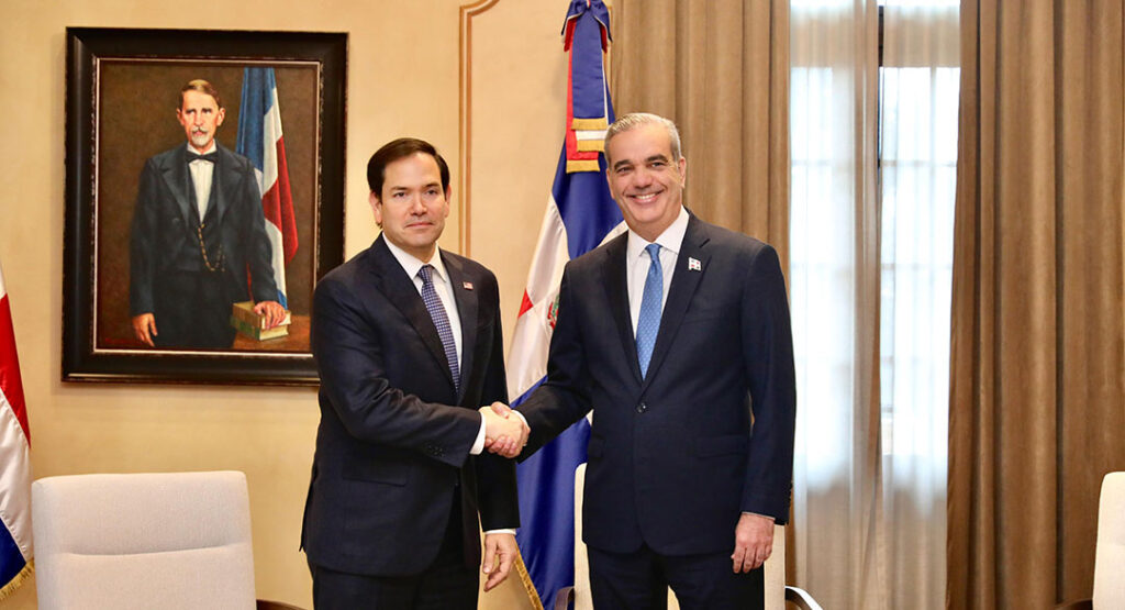 Presidente Abinader recibe en su Despacho al secretario de Estado de EE.UU., Marco Rubio