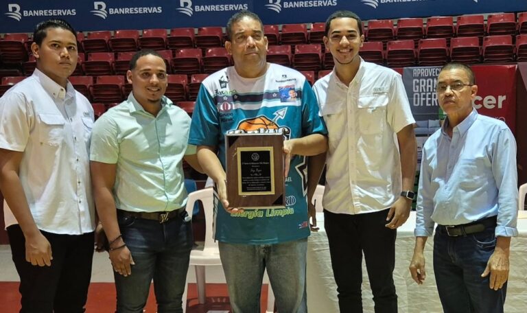 Con rotundo éxito inician cuarto torneo de baloncesto del sector Villa Olímpica copa Pinturas Tropical