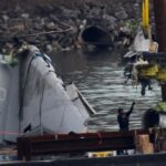 Los pilotos del helicóptero militar del accidente en Washington no escucharon a la torre de control