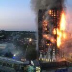 Polémica por la demolición de la torre Grenfell, el bloque de viviendas de Londres donde murieron 72 personas