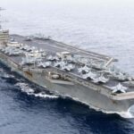 El portaaviones nuclear USS Harry Truman choca contra un carguero en el Mediterráneo