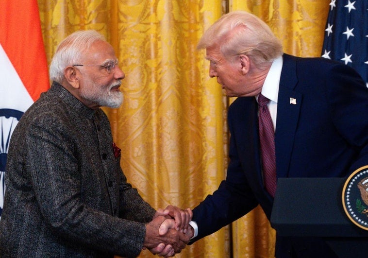 Modi y Trump acuerdan negociaciones comerciales para evitar una guerra comercial