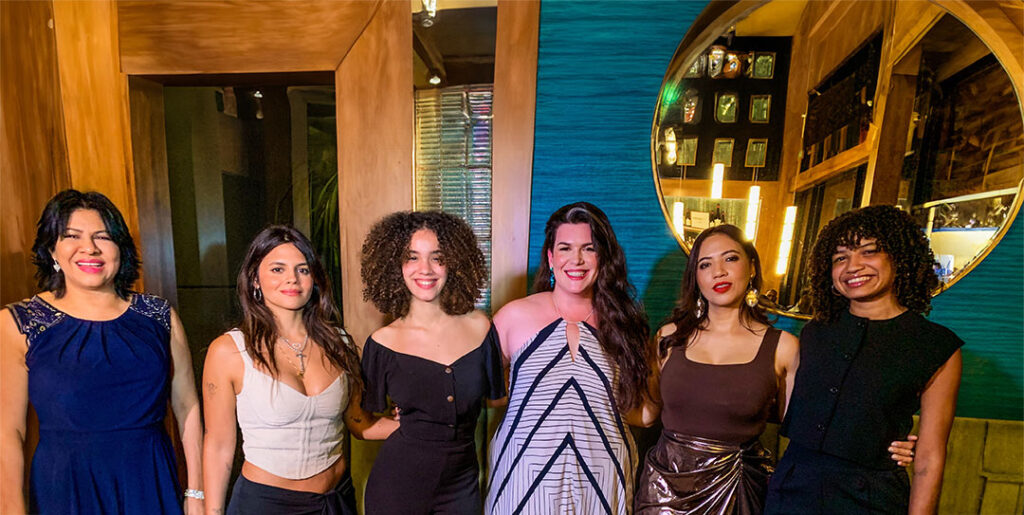 Mujeres en Amargue: gran concierto de bolero en Hard Rock Café SD