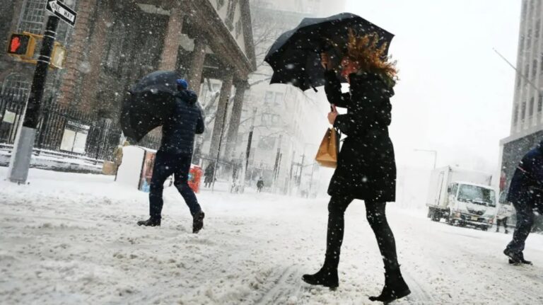 Tormentas afectarán casi 200 millones personas en EUA; dominicanos y otras etnias en NYC en alertas