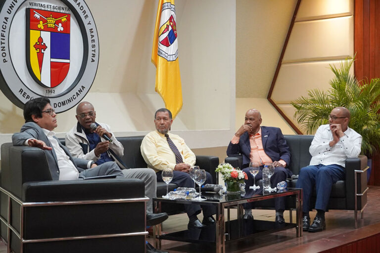 INDRHI conmemora el Día Mundial del Agua con conferencia y panel estratégico