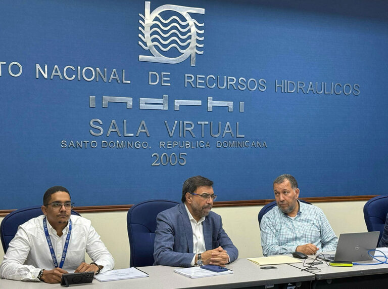 INDRHI revisa con panel de expertos internacionales proyecto para mejorar la seguridad de presa