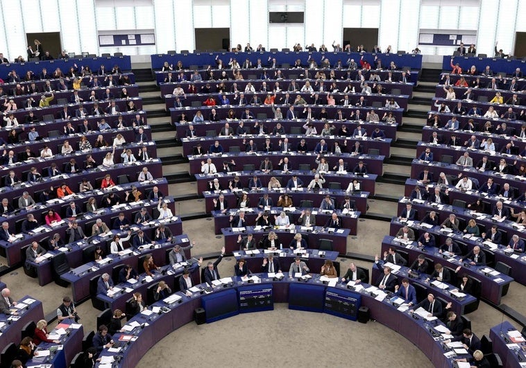 El Parlamento Europeo abraza el plan de rearme de la UE con el rechazo de Vox y los socios de Sánchez