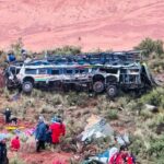 Al menos 31 muertos en nuevo accidente de carretera en Bolivia