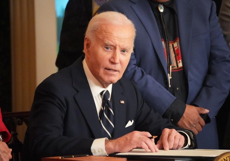 Trump declara nulos los indultos de Biden porque le hacían rubricarlos con Autopen, una máquina para firmar