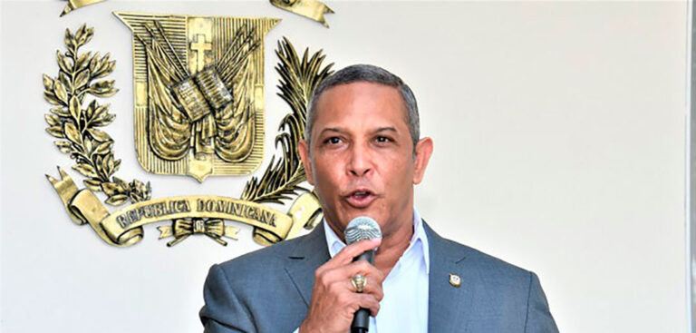 Senador Franklin Romero hace un llamado al diálogo en SFM