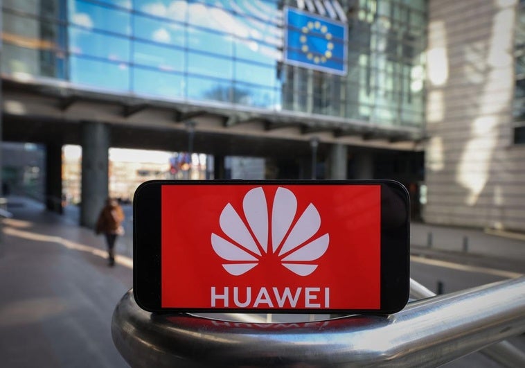 El Parlamento Europeo suspende el acceso a sus instalaciones a representantes de Huawei