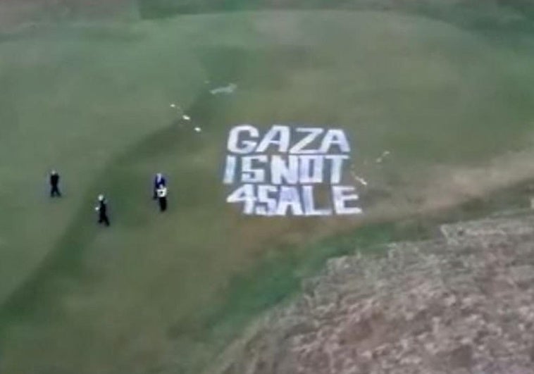 Vandalizan el campo de golf de Trump en Escocia: «Gaza no está a la venta»