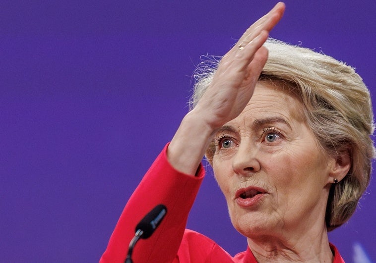 Von der Leyen pone a la Comisión Europea en alerta preventiva ante la amenaza rusa