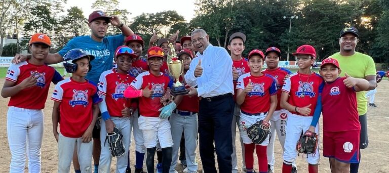 Liga José Jiménez Cao conquista torneo de béisbol infantil MIDEREC 2025