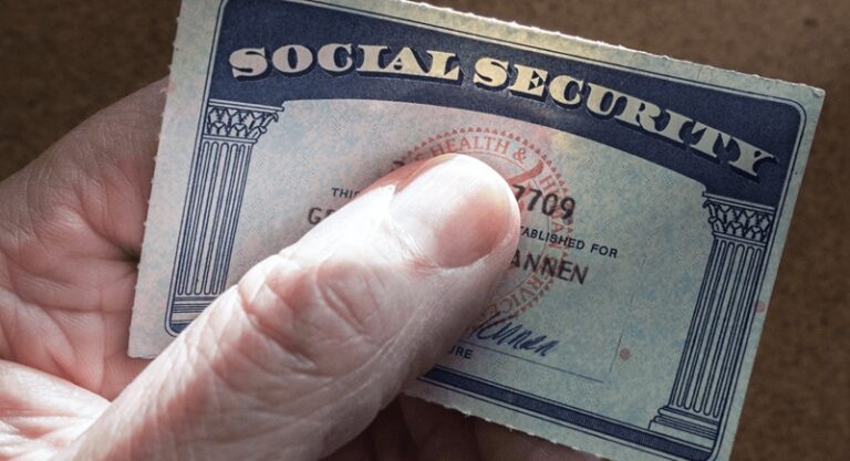 Seguro Social EUA depurará identidad de beneficiarios; figuran millones dominicanos