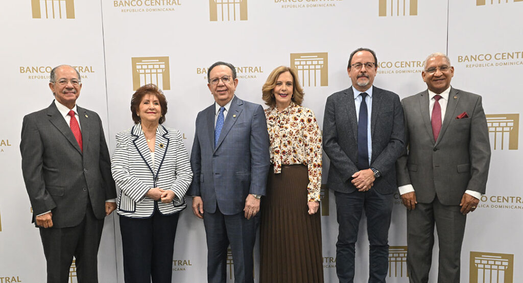 Banco Central de la República Dominicana pone en circulación dos nuevas obras de su Biblioteca «Juan Pablo Duarte»
