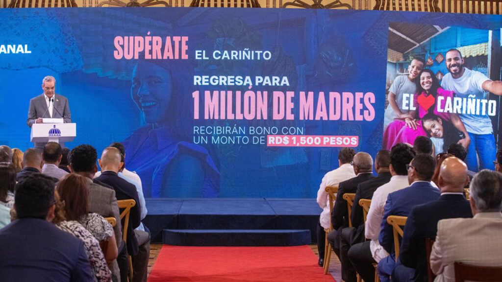 Presidente Abinader anuncia amplia agenda de apoyo a las madres con Bono Madre 2025