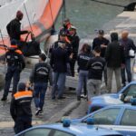 Bruselas propone una reforma para facilitar deportaciones como las de Italia a Albania