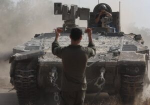 Francia, Canadá y Reino Unido amenazan a Israel con «medidas concretas» si no cesan sus «acciones escandalosas» en Gaza