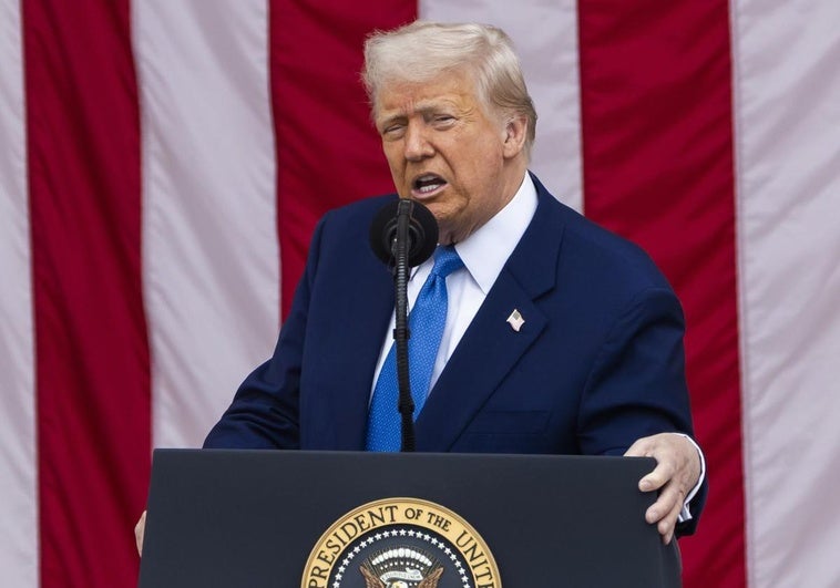 Trump, que se plantea sanciones a Rusia, avisa a Putin de que está «jugando con fuego»