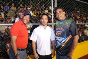 Empresario Jackson de Jesús elogia  montaje torneo de basket sector Juan Alberto Espinola