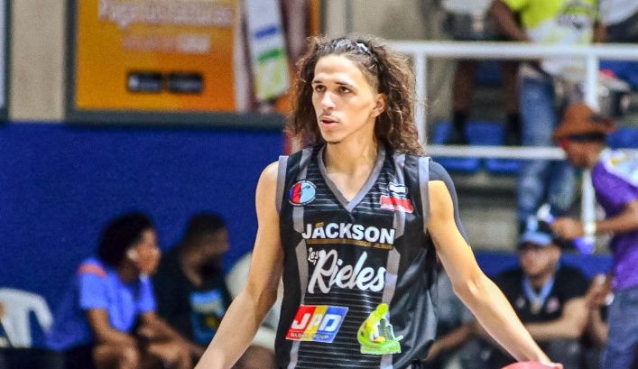 Los Rieles vencen a Rabo de Chivo igualando serie final del basket barrial francomacorisano