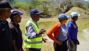 INDRHI interviene lagunas en Las Matas de Farfán en respaldo a ganaderos
