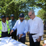 Presidente Abinader se reúne con autoridades y comunitarios de Espaillat y Puerto Plata para coordinar soluciones tras las lluvias