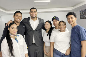 Departamento de la Juventud del Ayuntamiento SFM organiza visita educativa al Domo de Indotel