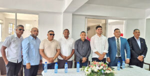 Alcalde Díaz Paulino inaugura funeraria remozada en Ribera del Jaya