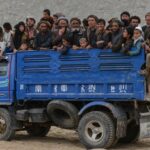 El infierno de los afganos: expulsados de Pakistán y vuelta al peligro talibán