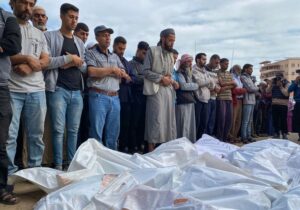 Al menos 82 muertos en Gaza tras nuevos bombardeos israelíes