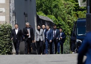 EE.UU. y China dan un primer paso hacia la desescalada en Ginebra