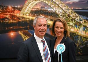 El partido de Farage arrebata un escaño a los laboristas en las elecciones parciales de Reino Unido